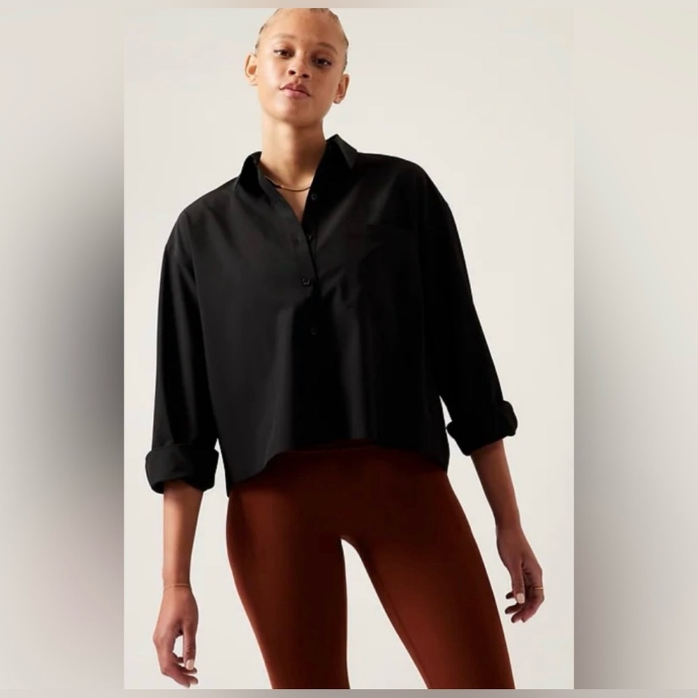 Athleta Cropped Stretch Tech Top Shirt in Black Size L - Picture 2 of 7